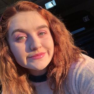 Meet your Posher, Sophia